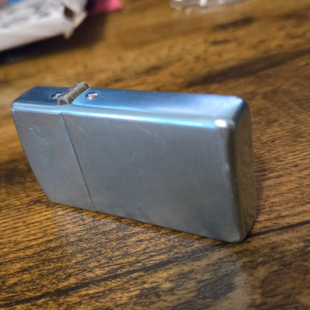 Vintage Silver Storm King Flip Top Pocket Lighter Windproof - Picture 7 of 8